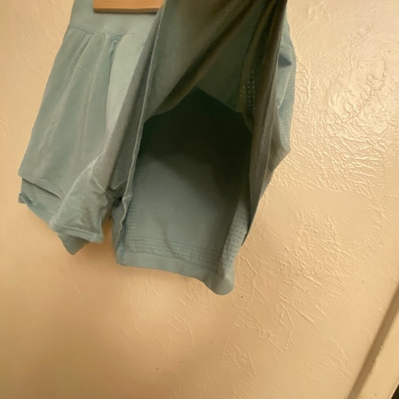 Gymshark short - Picture 4 of 8